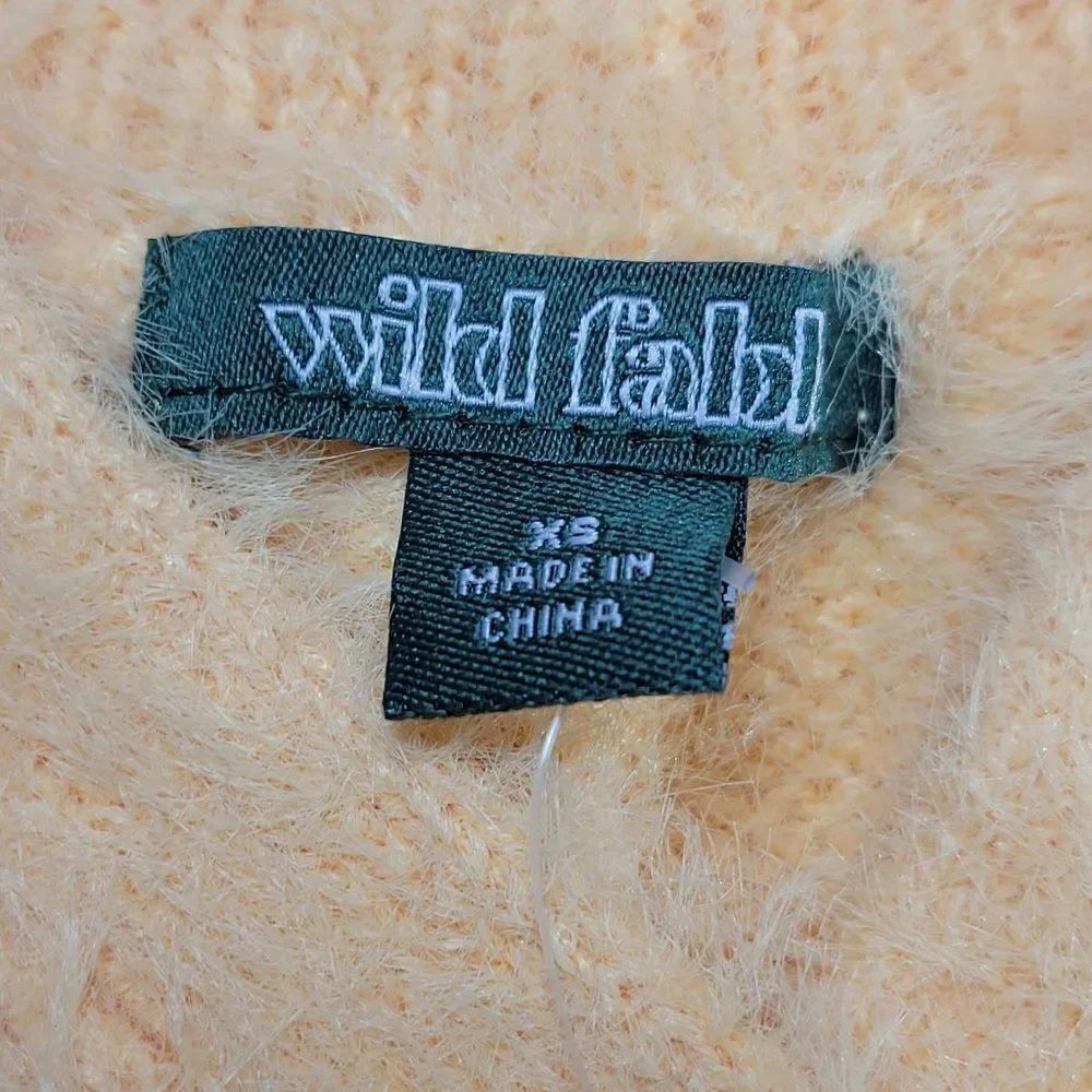 Wild Fable Fuzzy Button-Front Cardigan Sz XS - Picture 6 of 8
